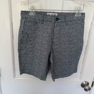 EUC Women’s Original Penguin Blue & White Flat Front Bermuda Shorts Sz 29 (Med)